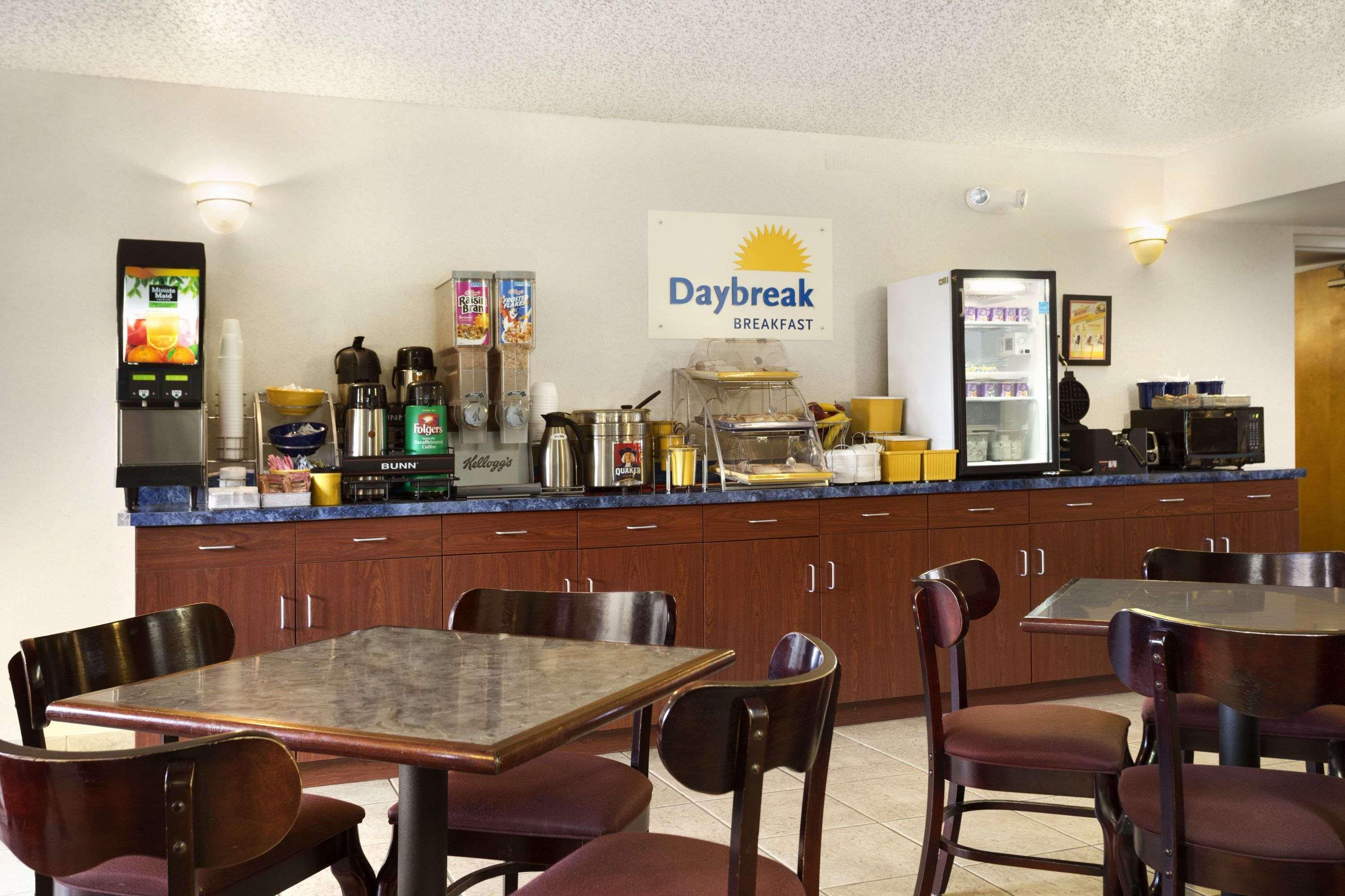 Days Inn By Wyndham Kuttawa/Eddyville מראה חיצוני תמונה
