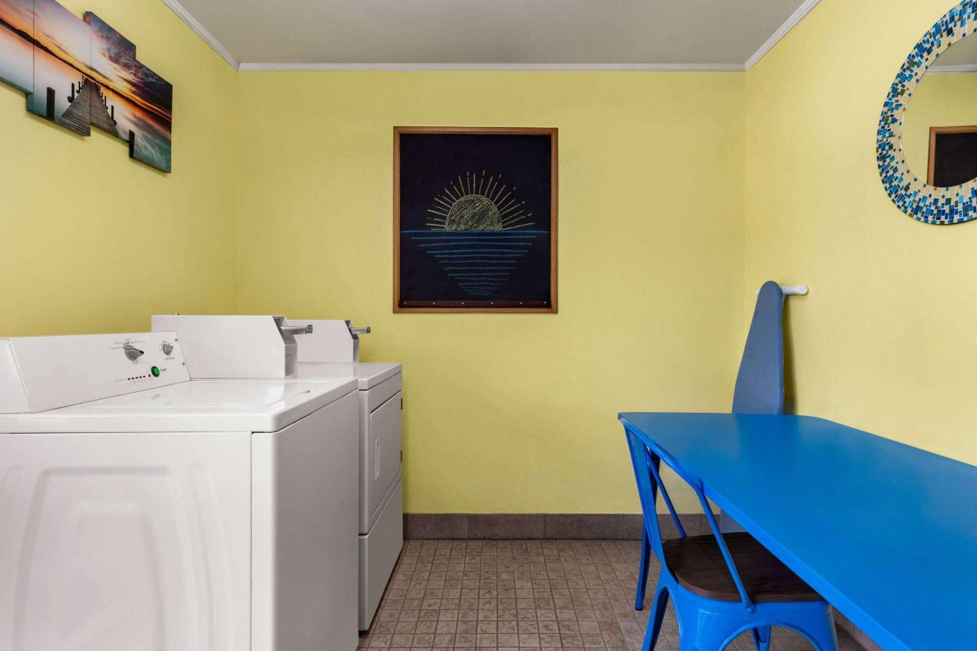 Days Inn By Wyndham Kuttawa/Eddyville מראה חיצוני תמונה